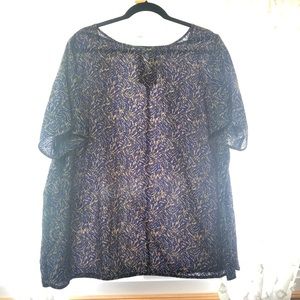 Blouse patterned